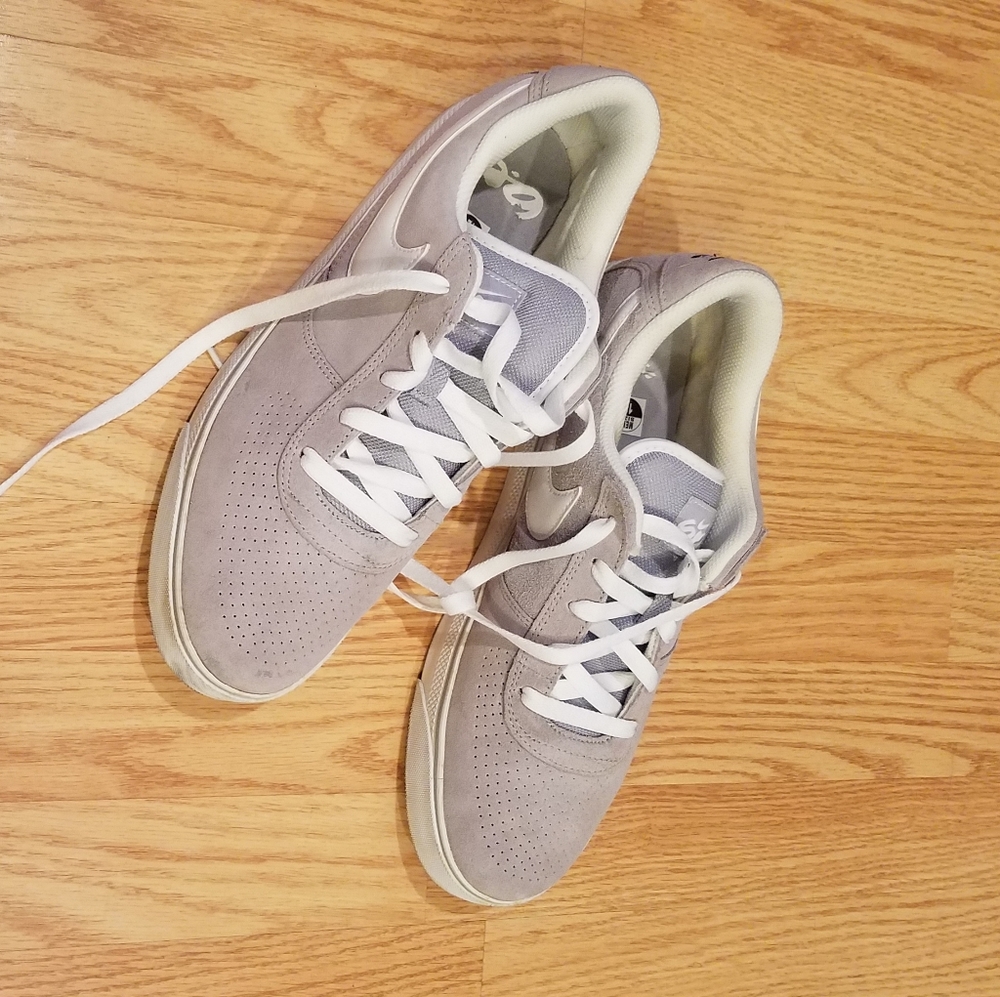 Mens shoes